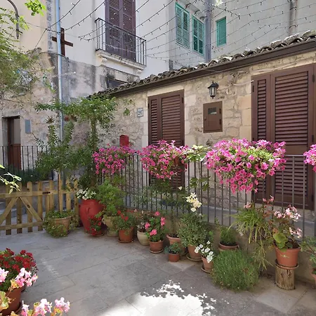 Guest house Del Vicolo Stretto *