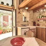 بيت ضيافة Del Vicolo Stretto