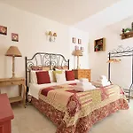 بيت ضيافة Del Vicolo Stretto